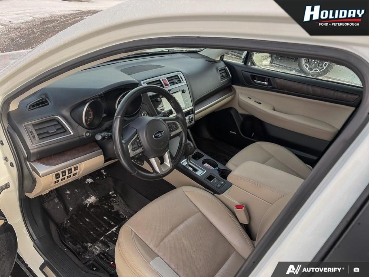 2015 Subaru Outback 2.5i w/Limited Pkg Photo