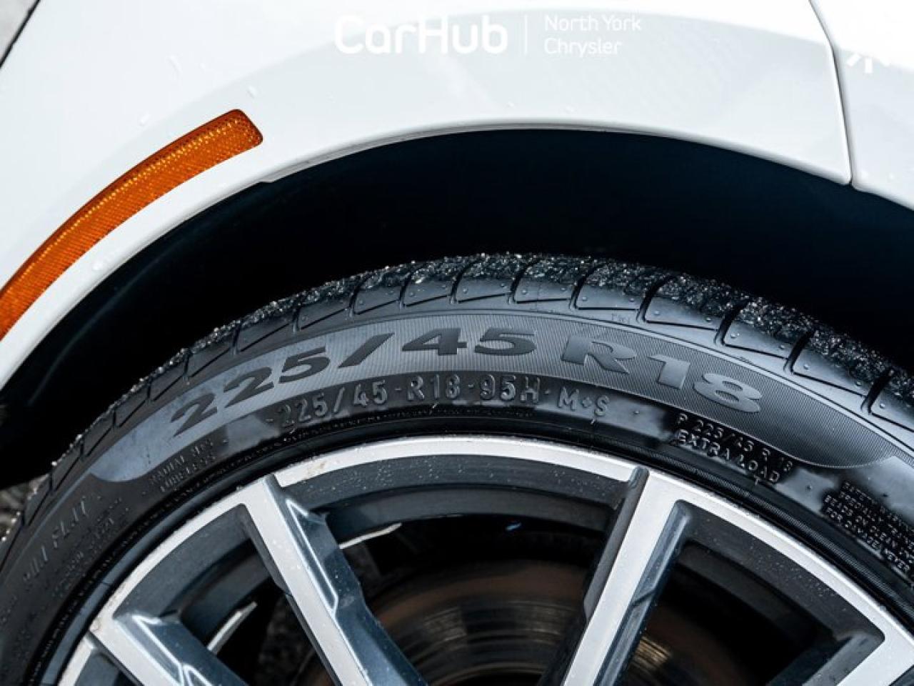 2020 BMW 3 Series 330i xDrive Photo