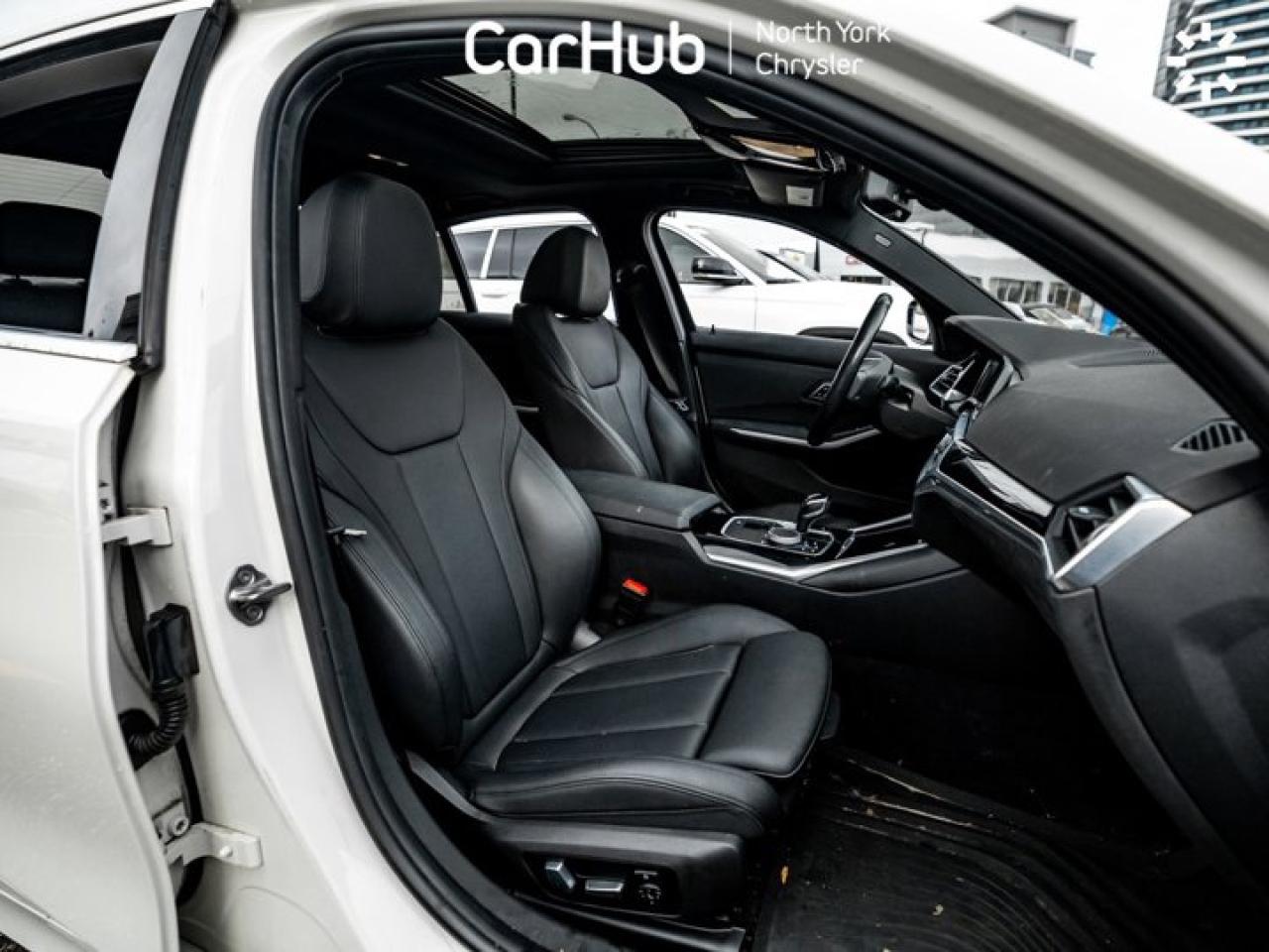 2020 BMW 3 Series 330i xDrive Photo