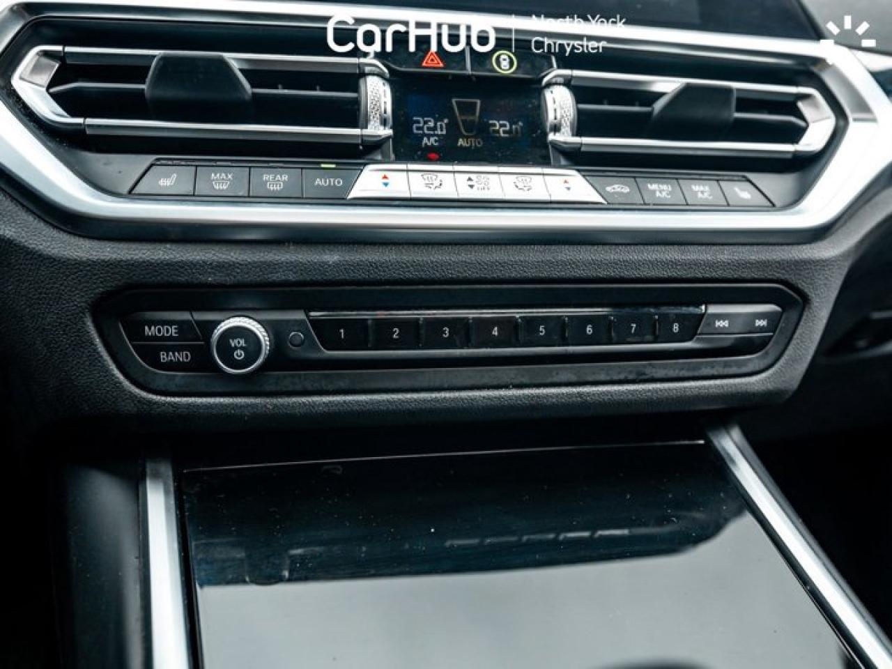 2020 BMW 3 Series 330i xDrive Photo