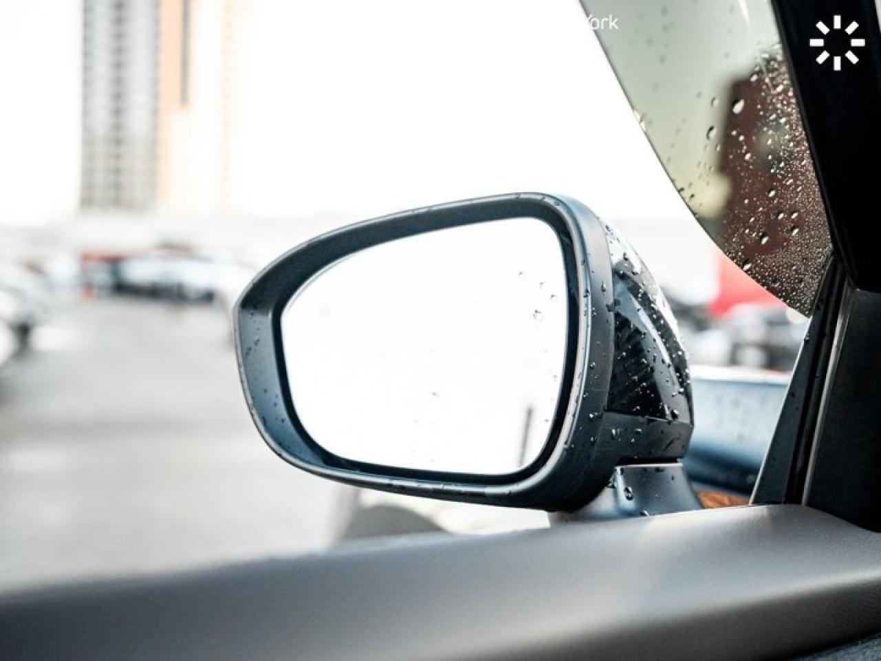 2021 Nissan Rogue S FWD Heated Seats Blind Spot Assist Lane Keep Assist Forward Assist Photo