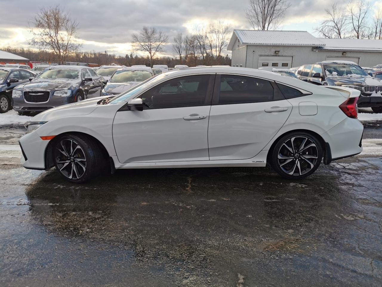 2017 Honda Civic SI - Photo #2