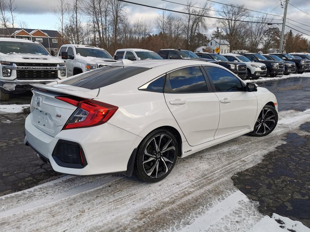 2017 Honda Civic SI Photo4