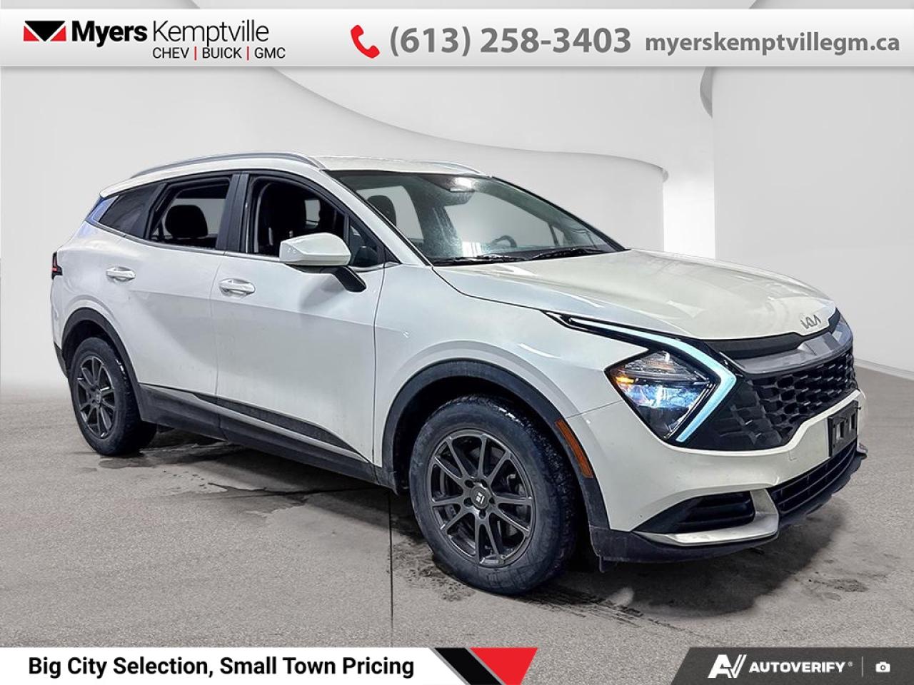 2023 Kia Sportage LX  - Heated Seats -  Apple CarPlay Photo0