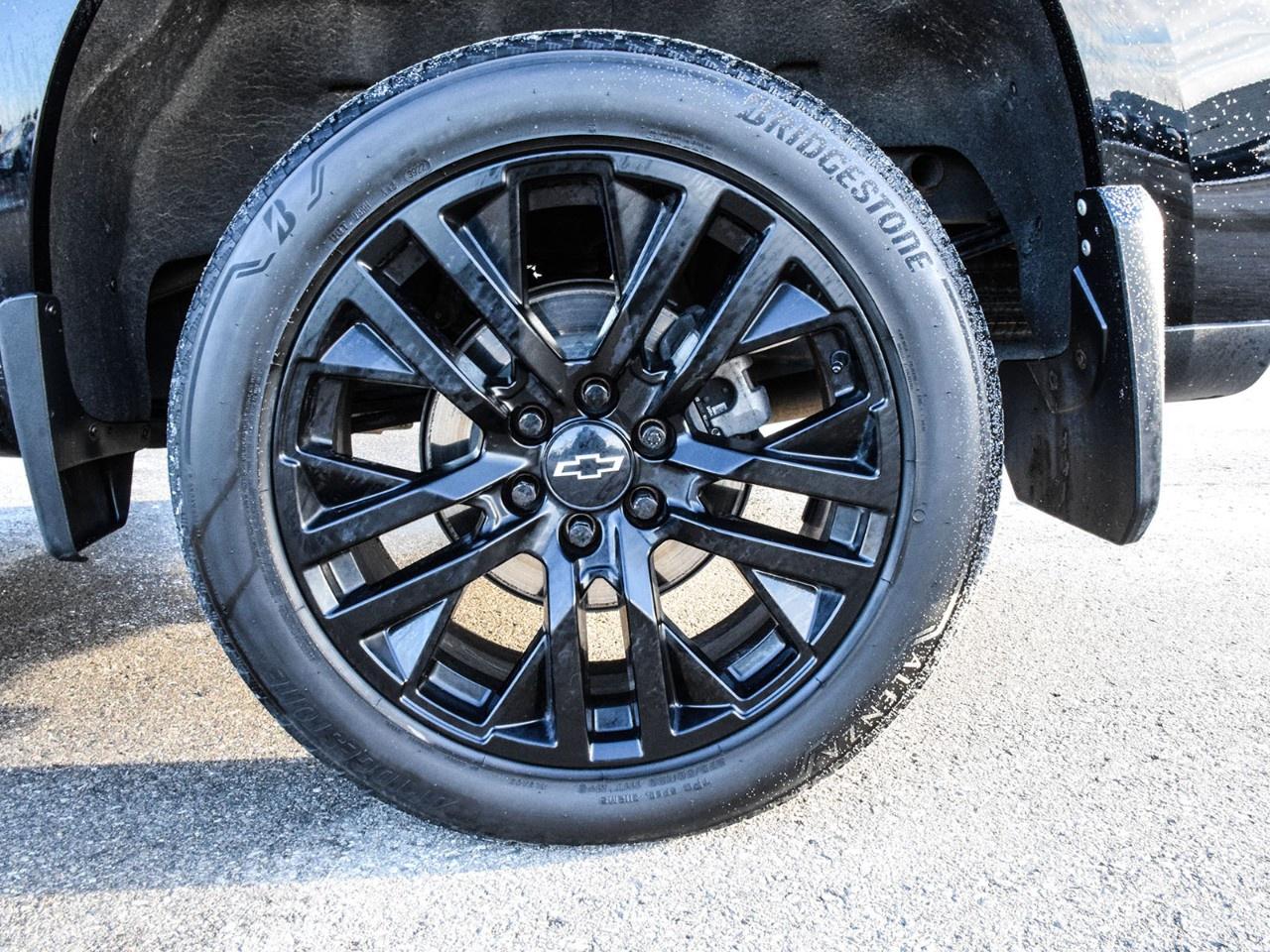 2023 Chevrolet Silverado 1500 Crew Cab Short Box 4-Wheel Drive High Country Photo