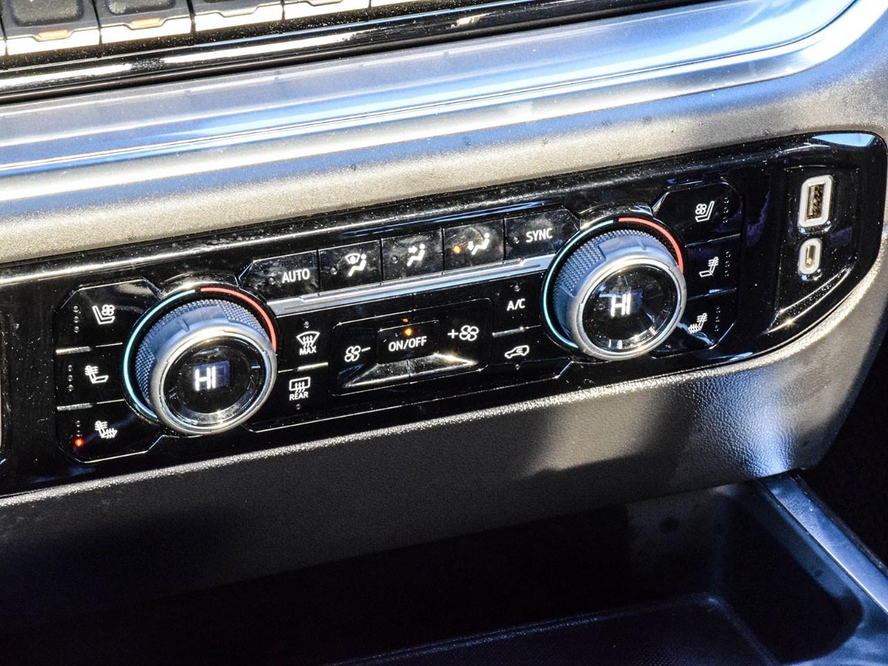 2023 Chevrolet Silverado 1500 Crew Cab Short Box 4-Wheel Drive High Country Photo