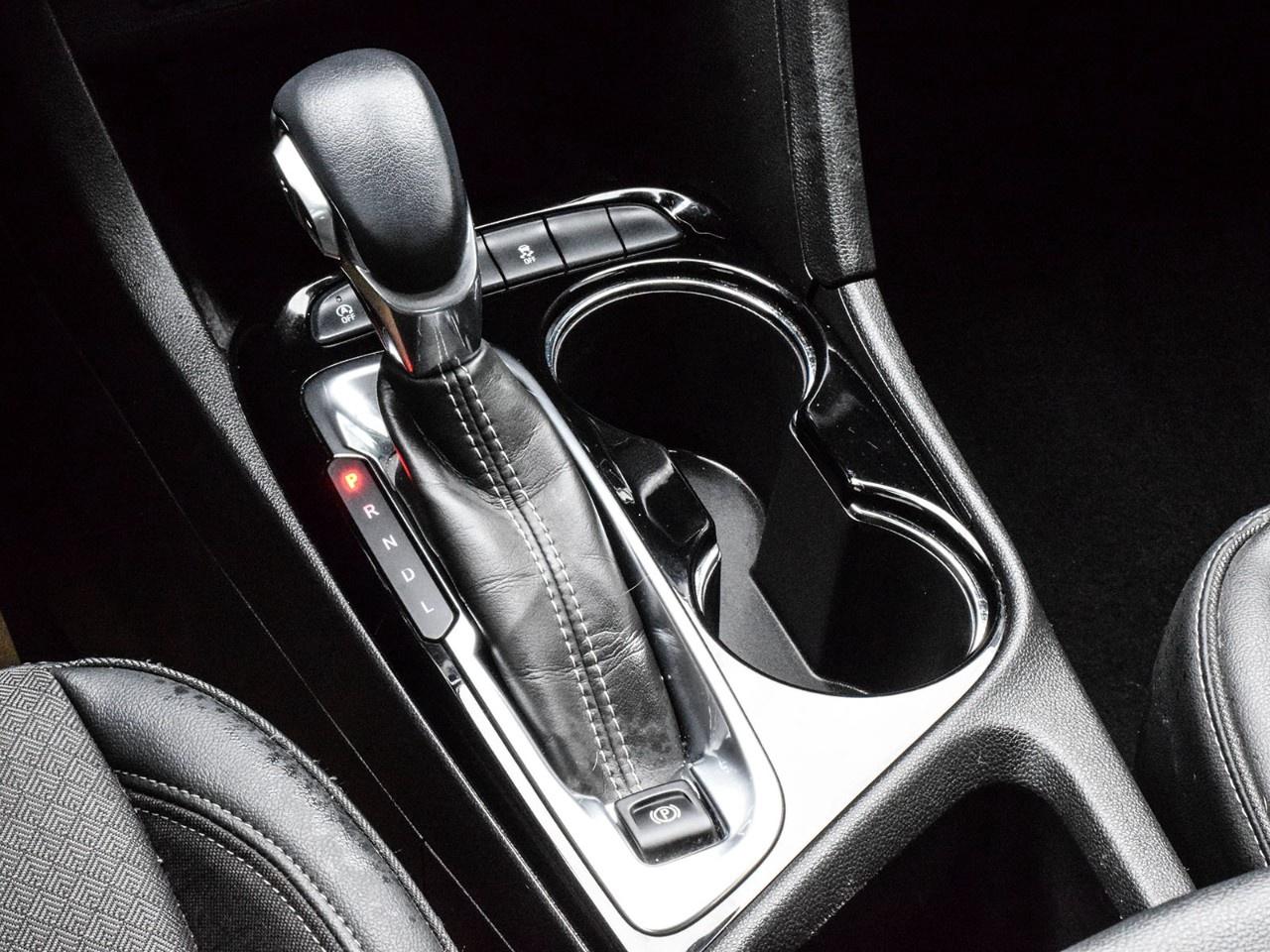 2022 Buick Encore GX Select AWD Photo