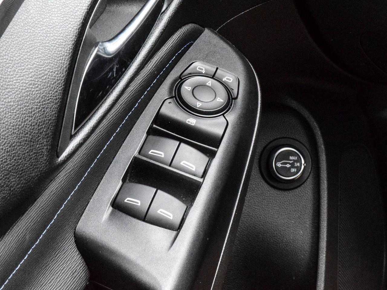 2024 Buick Envista FWD 4dr Sport Touring Photo