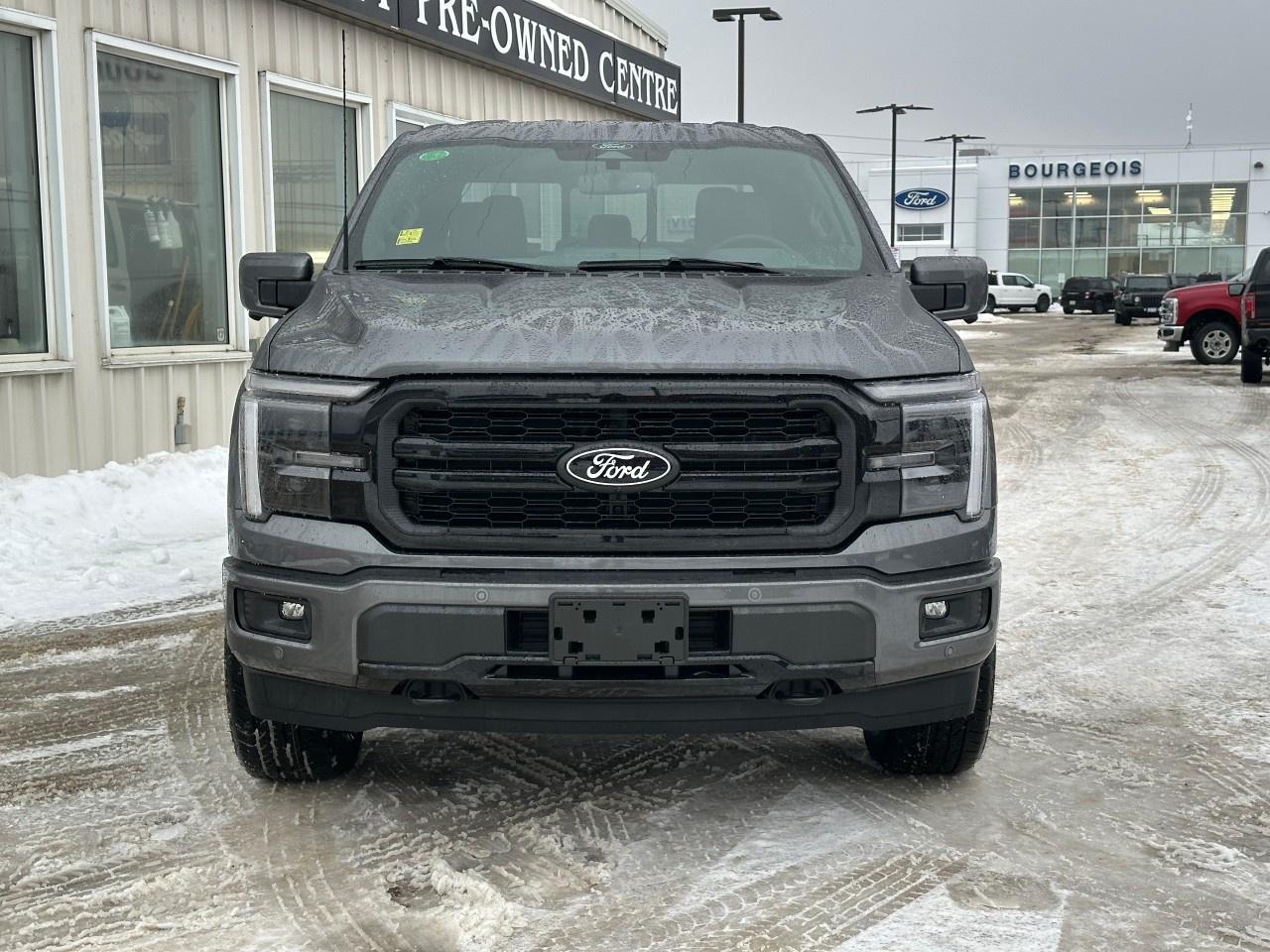 2025 Ford F-150 Lariat 4WD SuperCrew 5.5' Box Photo2