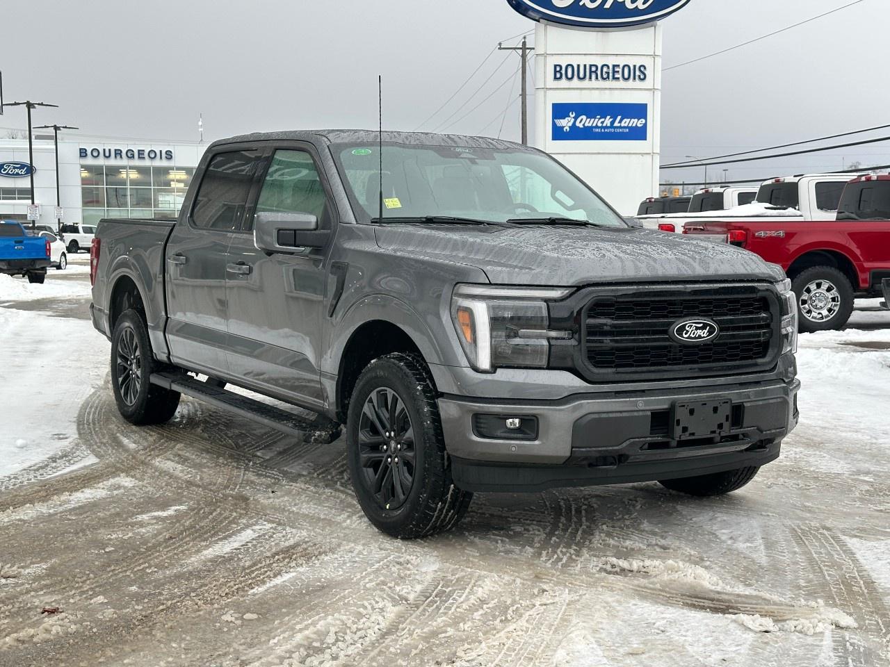 2025 Ford F-150 Lariat 4WD SuperCrew 5.5' Box Photo3