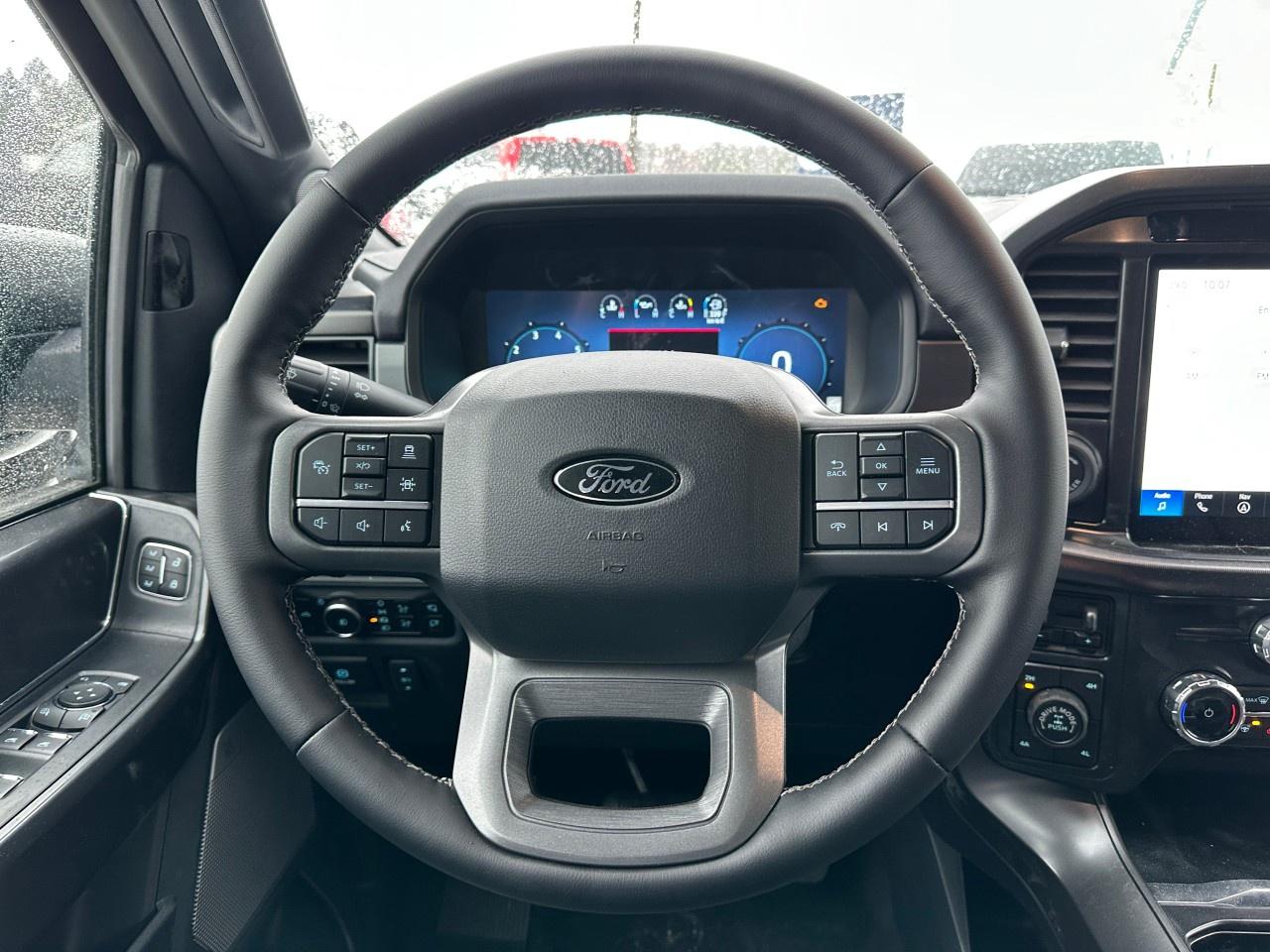 2025 Ford F-150 Lariat 4WD SuperCrew 5.5' Box Photo