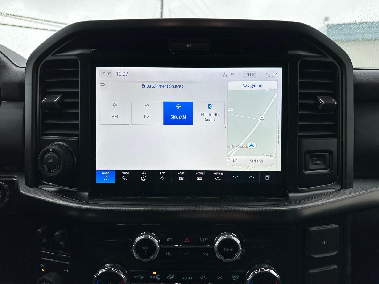 2025 Ford F-150 Lariat 4WD SuperCrew 5.5' Box Photo