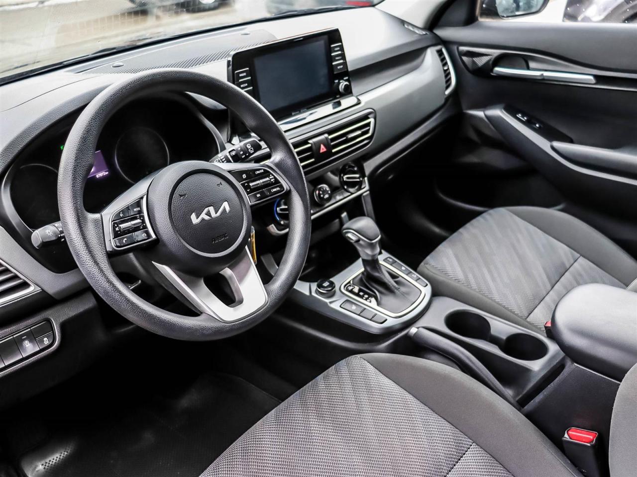 2022 Kia Seltos LX Photo