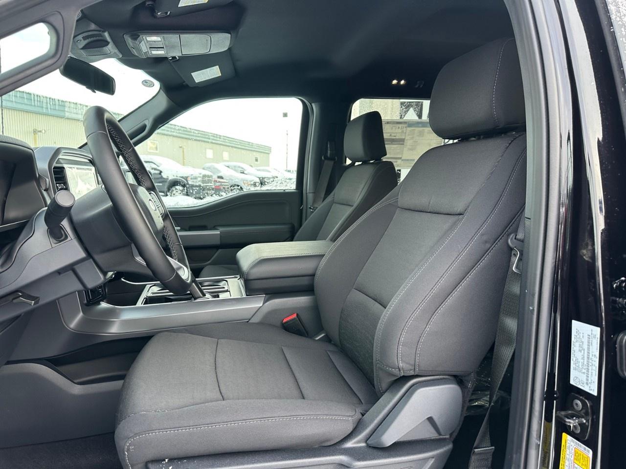 2025 Ford F-150 XLT 4WD SuperCrew 5.5' Box Photo