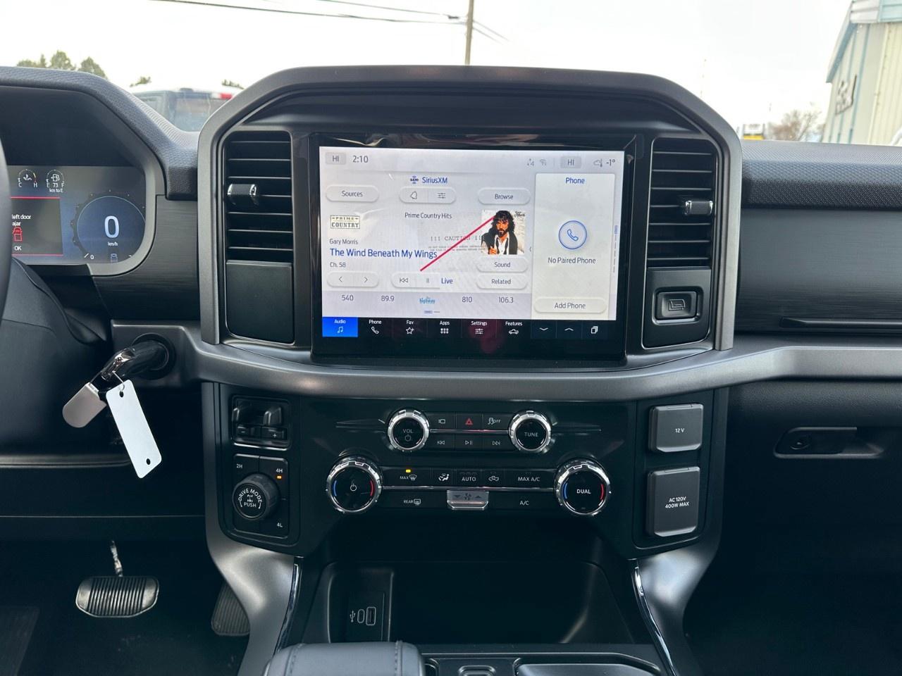 2025 Ford F-150 XLT 4WD SuperCrew 5.5' Box Photo