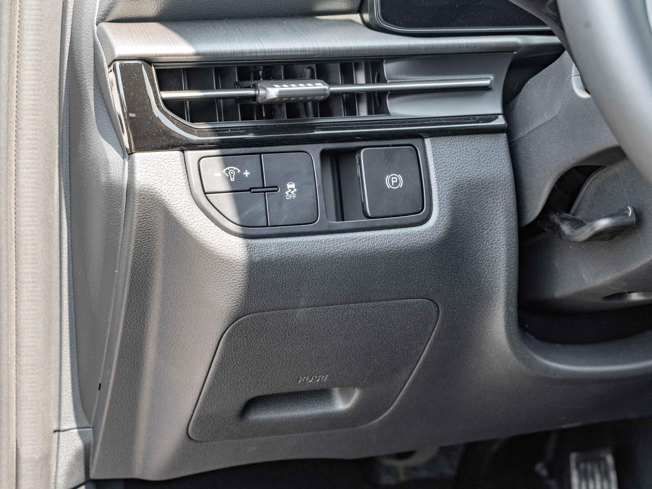 2026 Kia Sportage X-line AWD Photo