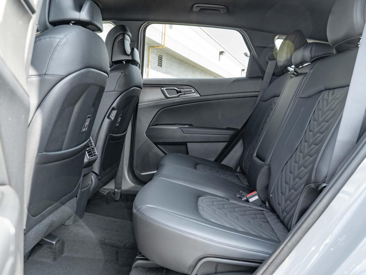 2026 Kia Sportage X-line AWD Photo