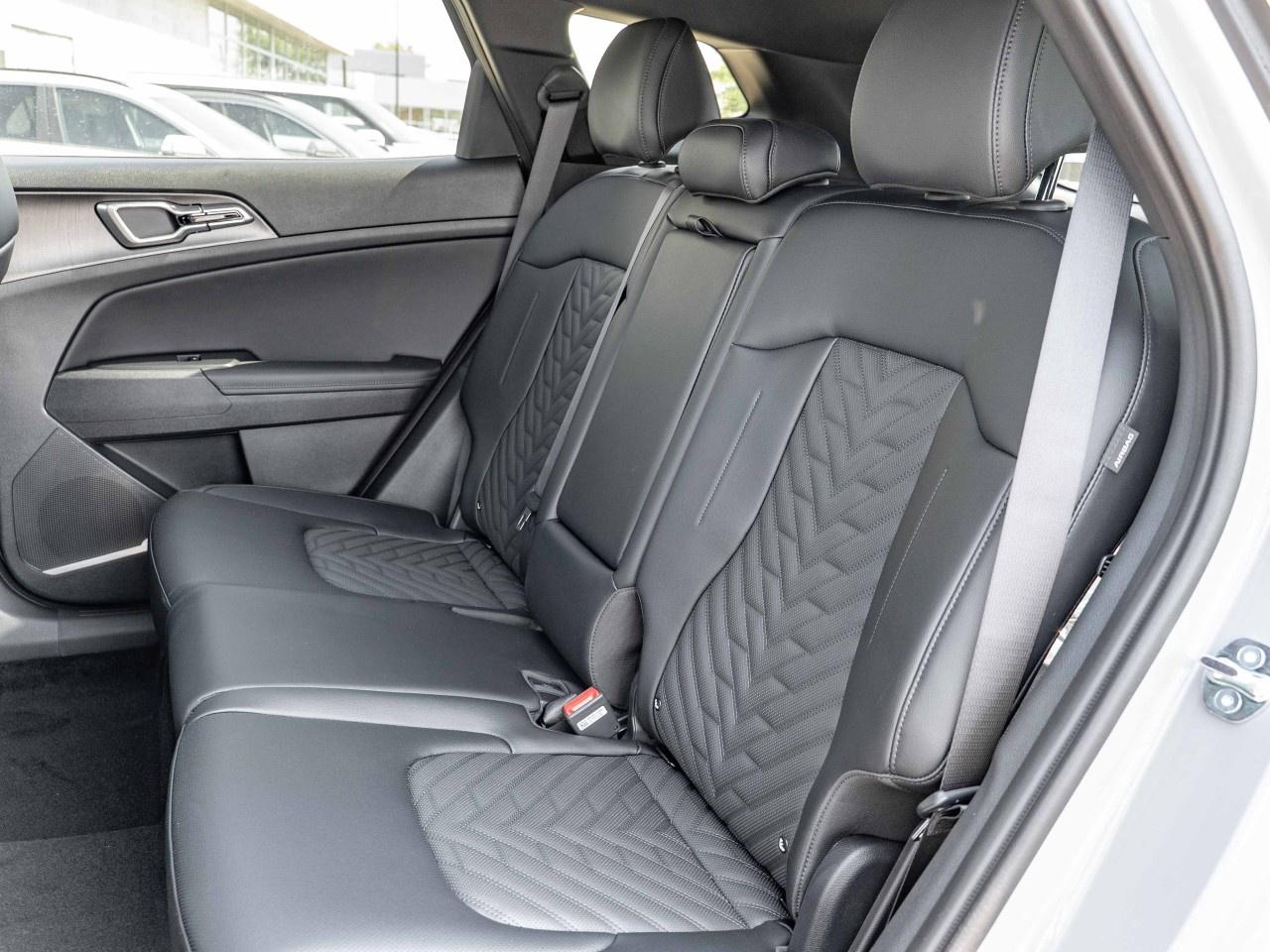 2026 Kia Sportage X-line AWD Photo