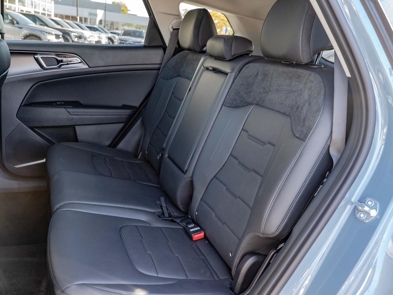 2026 Kia Sportage EX Premium AWD w/Black Interior Photo