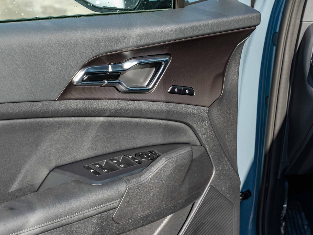 2026 Kia Sportage EX Premium AWD w/Black Interior Photo