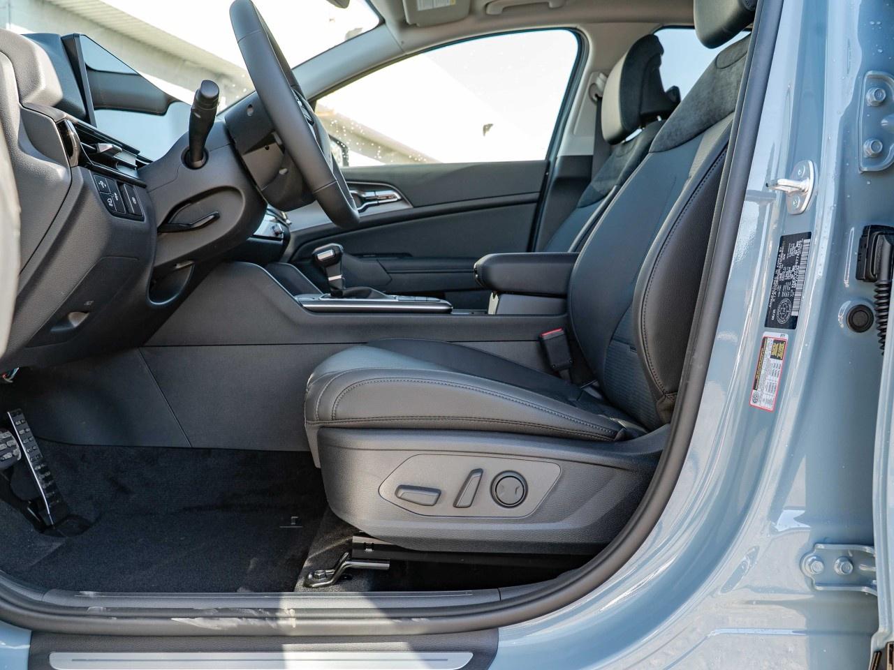 2026 Kia Sportage EX Premium AWD w/Black Interior Photo