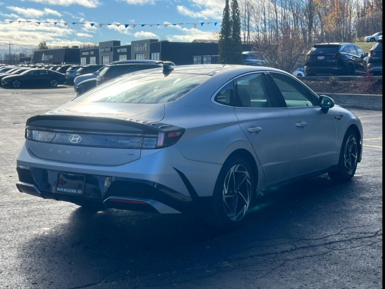 2026 Hyundai Sonata Hybrid Preferred-Trend FWD Photo