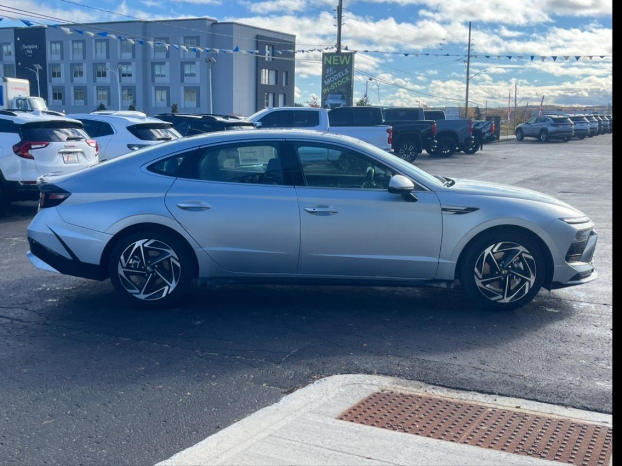 2026 Hyundai Sonata Hybrid Preferred-Trend FWD Photo