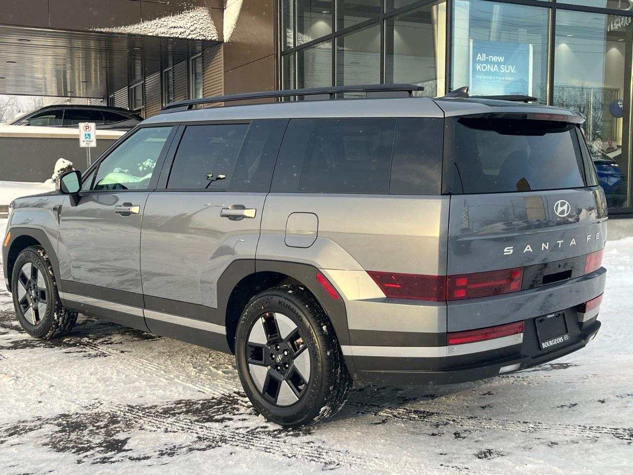 2026 Hyundai Santa Fe Hybrid Preferred AWD Photo