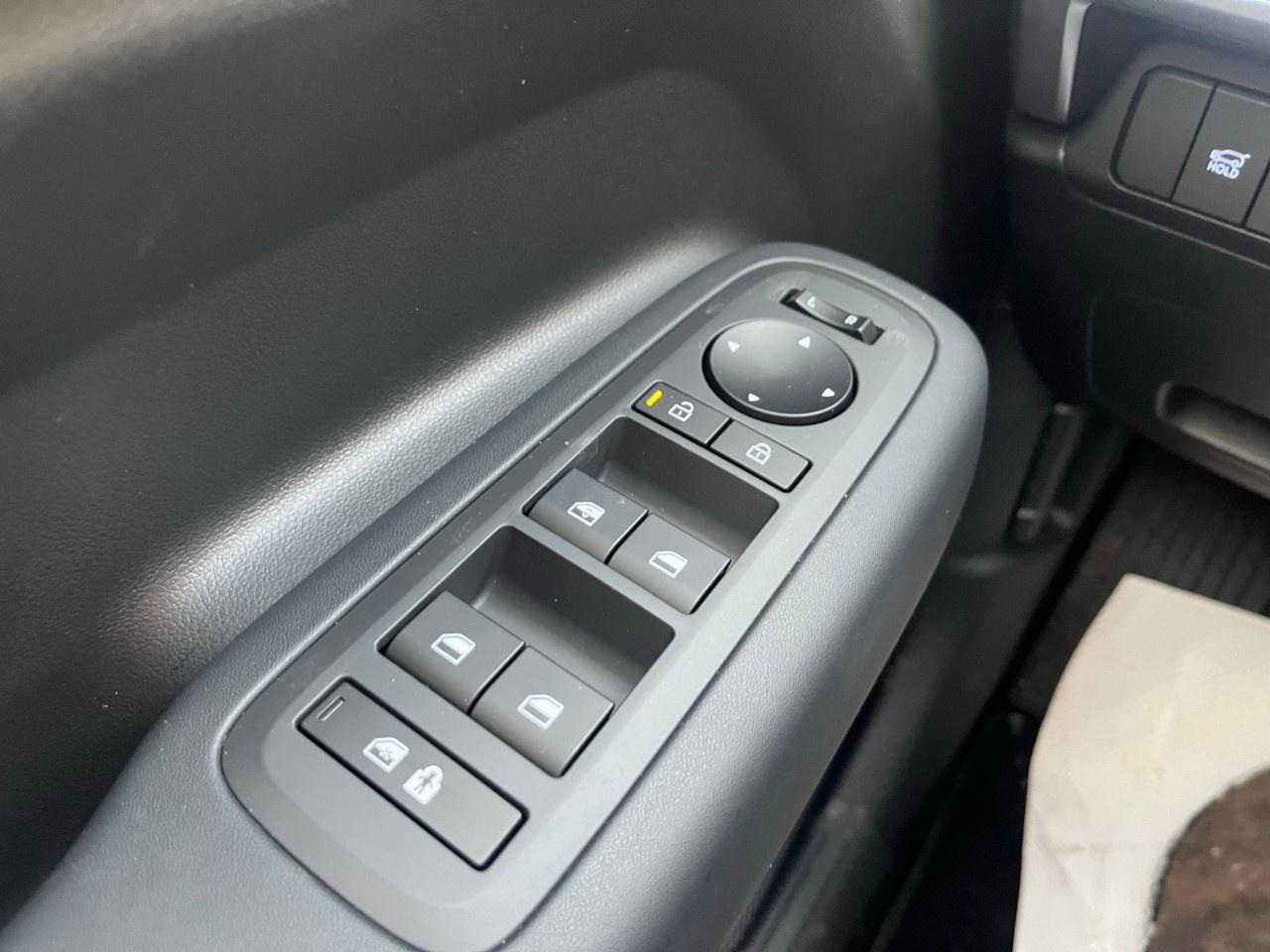 2026 Hyundai Santa Fe Hybrid Preferred AWD Photo