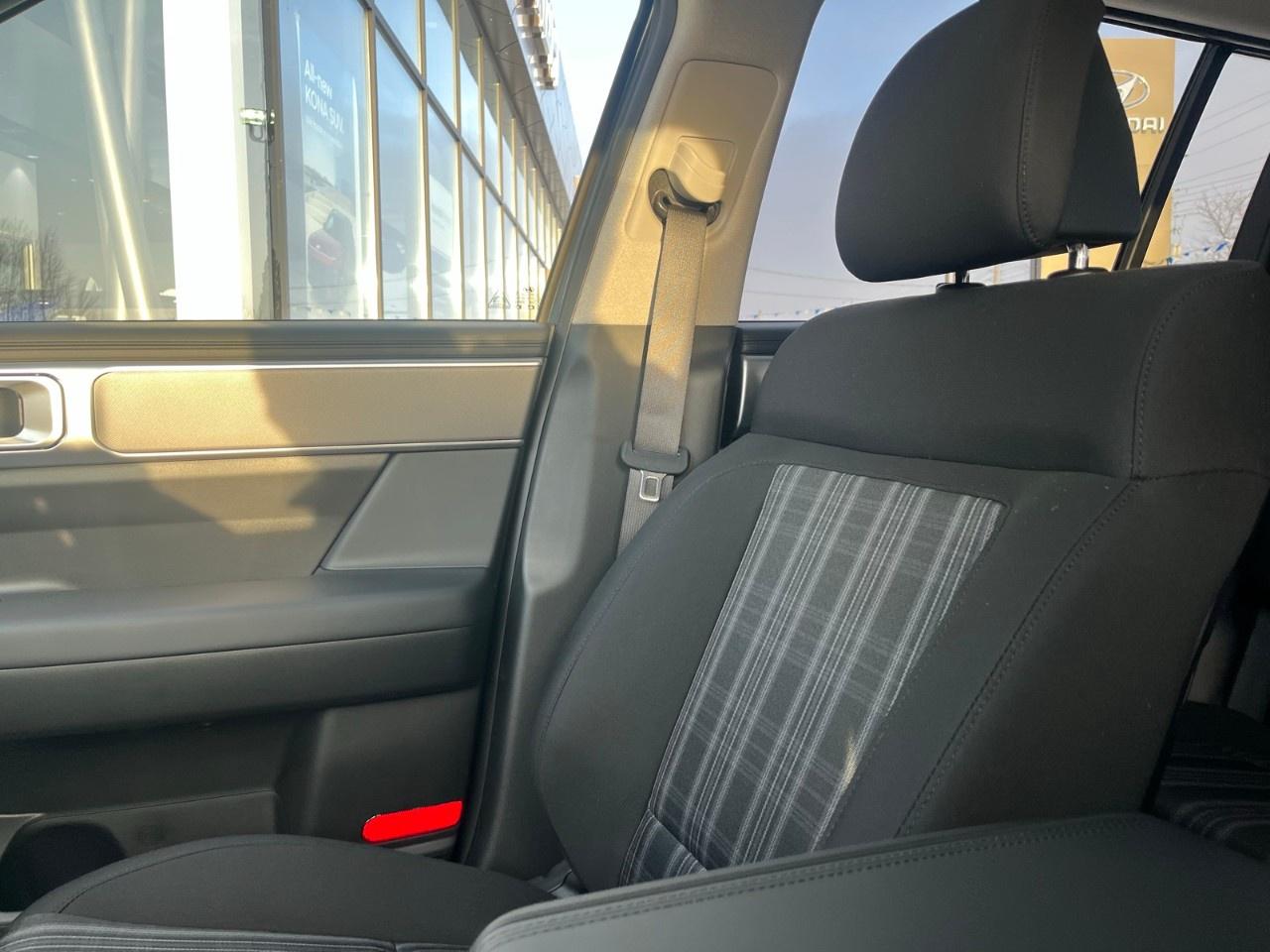 2026 Hyundai Santa Fe Hybrid Preferred AWD Photo