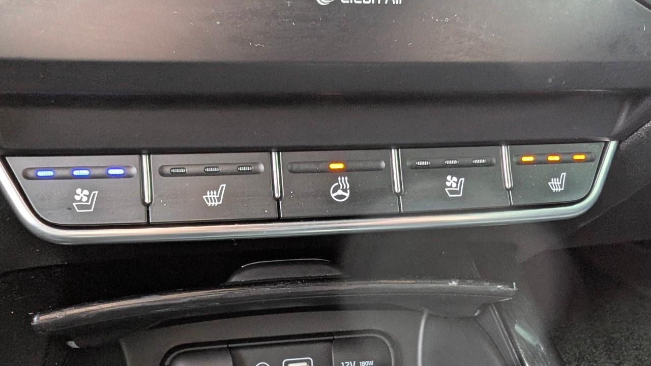 2016 Kia Sorento AWD 4DR 2.0L TURBO SX Photo