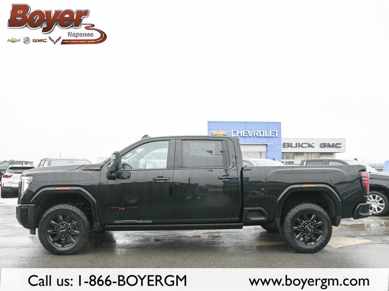 2026 GMC Sierra 3500 HD 4WD Crew Cab Standard Box AT4 Photo4
