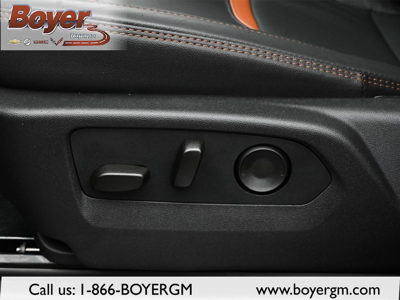 2026 GMC Sierra 3500 HD 4WD Crew Cab Standard Box AT4 Photo