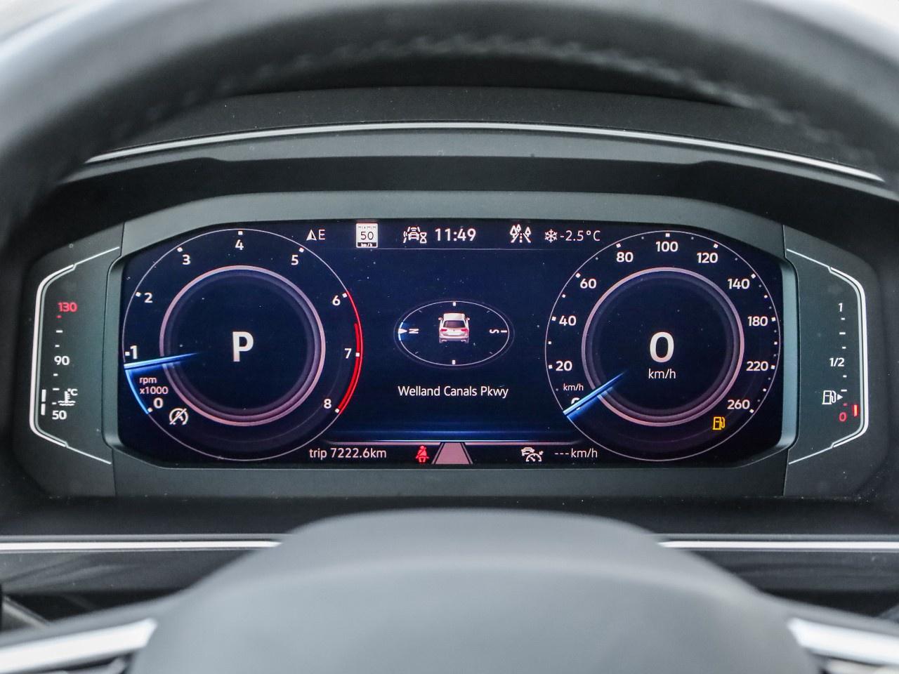 2024 Volkswagen Tiguan Highline R-line Photo