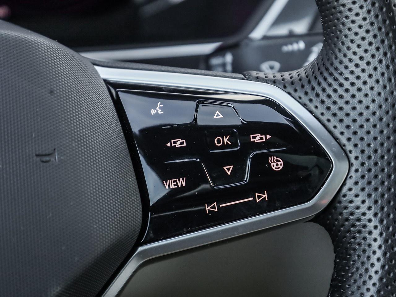 2024 Volkswagen Tiguan Highline R-line Photo