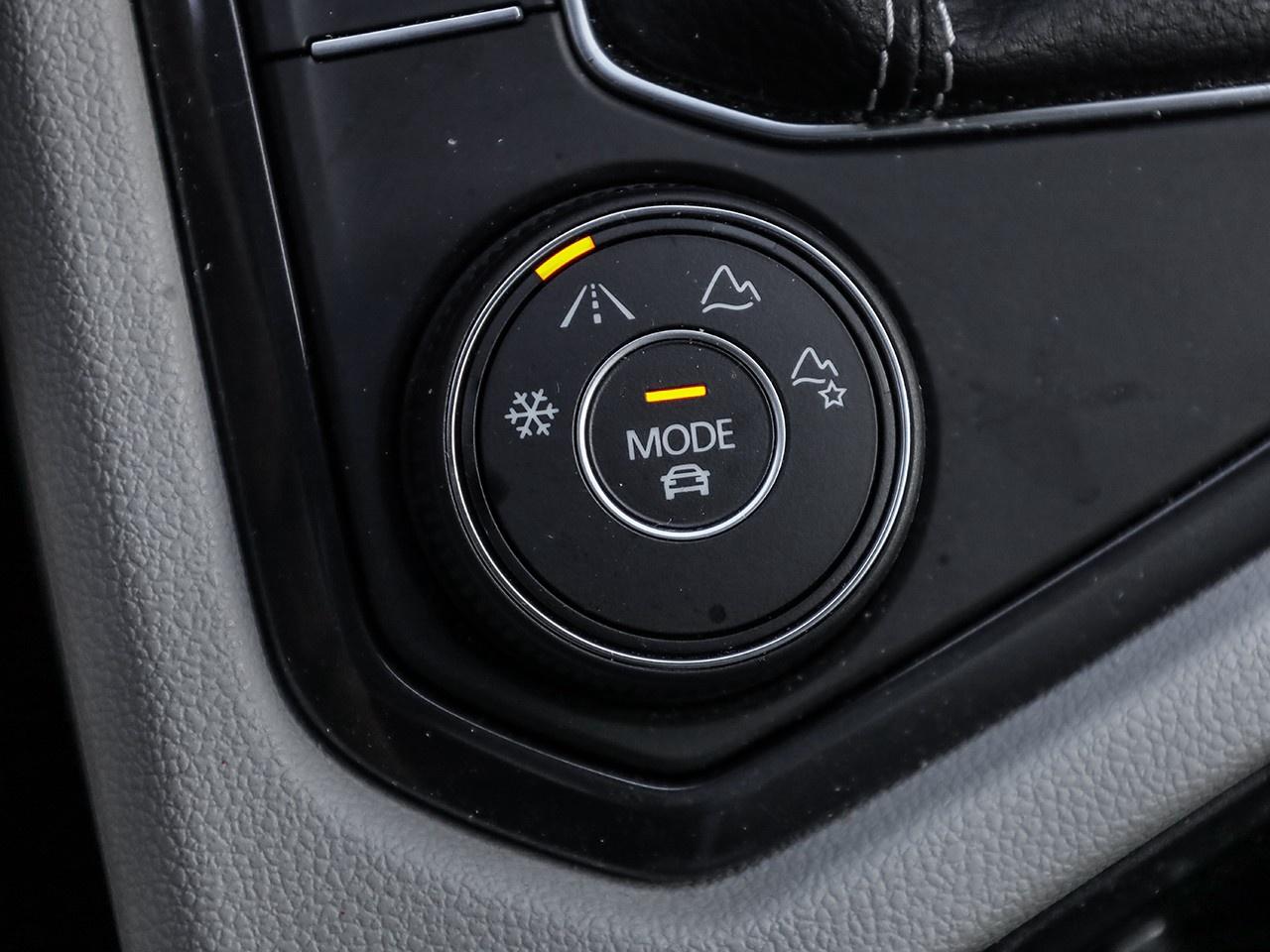 2024 Volkswagen Tiguan Highline R-line Photo