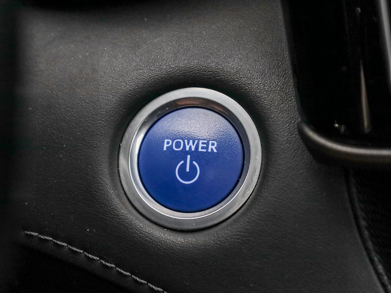 2021 Toyota Highlander HYBRID XLE Photo