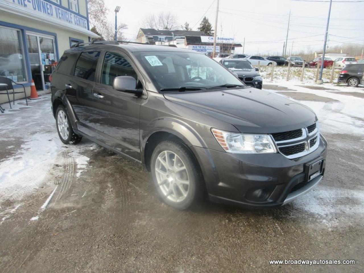 2017 Dodge Journey ALL-WHEEL DRIVE GT-PACKAGE 7 PASSENGER 3.6L - V6.. BENCH & 3RD ROW.. POWER SUNROOF.. LEATHER.. HEATED SEATS & WHEEL.. DVD PLAYER.. Photo4