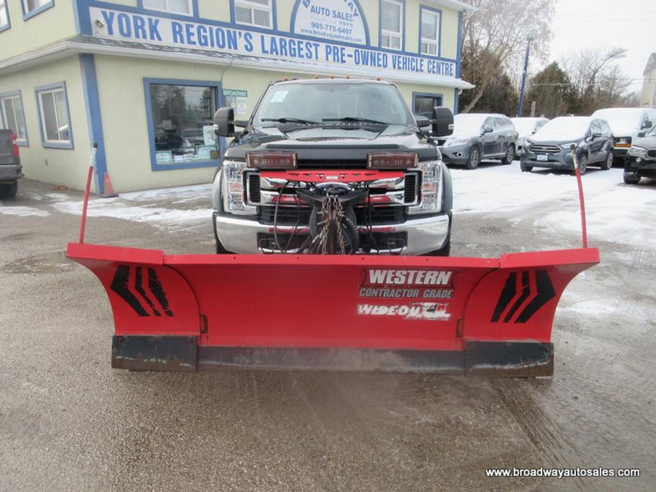 2017 Ford F-450 WINTER-READY XLT-EDITION 6 PASSENGER 6.7L - DIESEL.. 4X4.. CREW-CAB.. 8-FOOT-DUALLY.. WESTERN-WIDE-OUT-PLOW.. NAVIGATION.. WEATHER-GUARD-TANK.. Photo