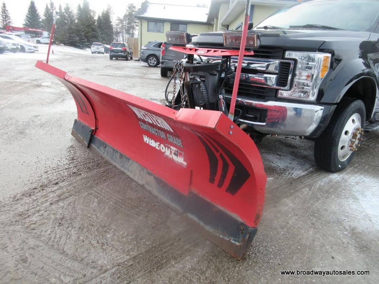 2017 Ford F-450 WINTER-READY XLT-EDITION 6 PASSENGER 6.7L - DIESEL.. 4X4.. CREW-CAB.. 8-FOOT-DUALLY.. WESTERN-WIDE-OUT-PLOW.. NAVIGATION.. WEATHER-GUARD-TANK.. Photo