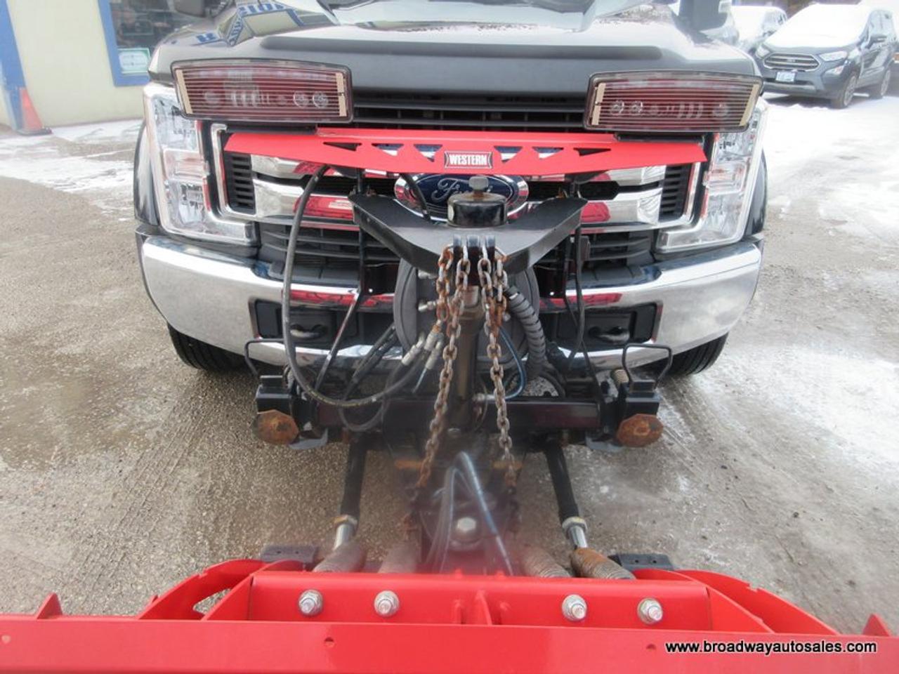 2017 Ford F-450 WINTER-READY XLT-EDITION 6 PASSENGER 6.7L - DIESEL.. 4X4.. CREW-CAB.. 8-FOOT-DUALLY.. WESTERN-WIDE-OUT-PLOW.. NAVIGATION.. WEATHER-GUARD-TANK.. Photo