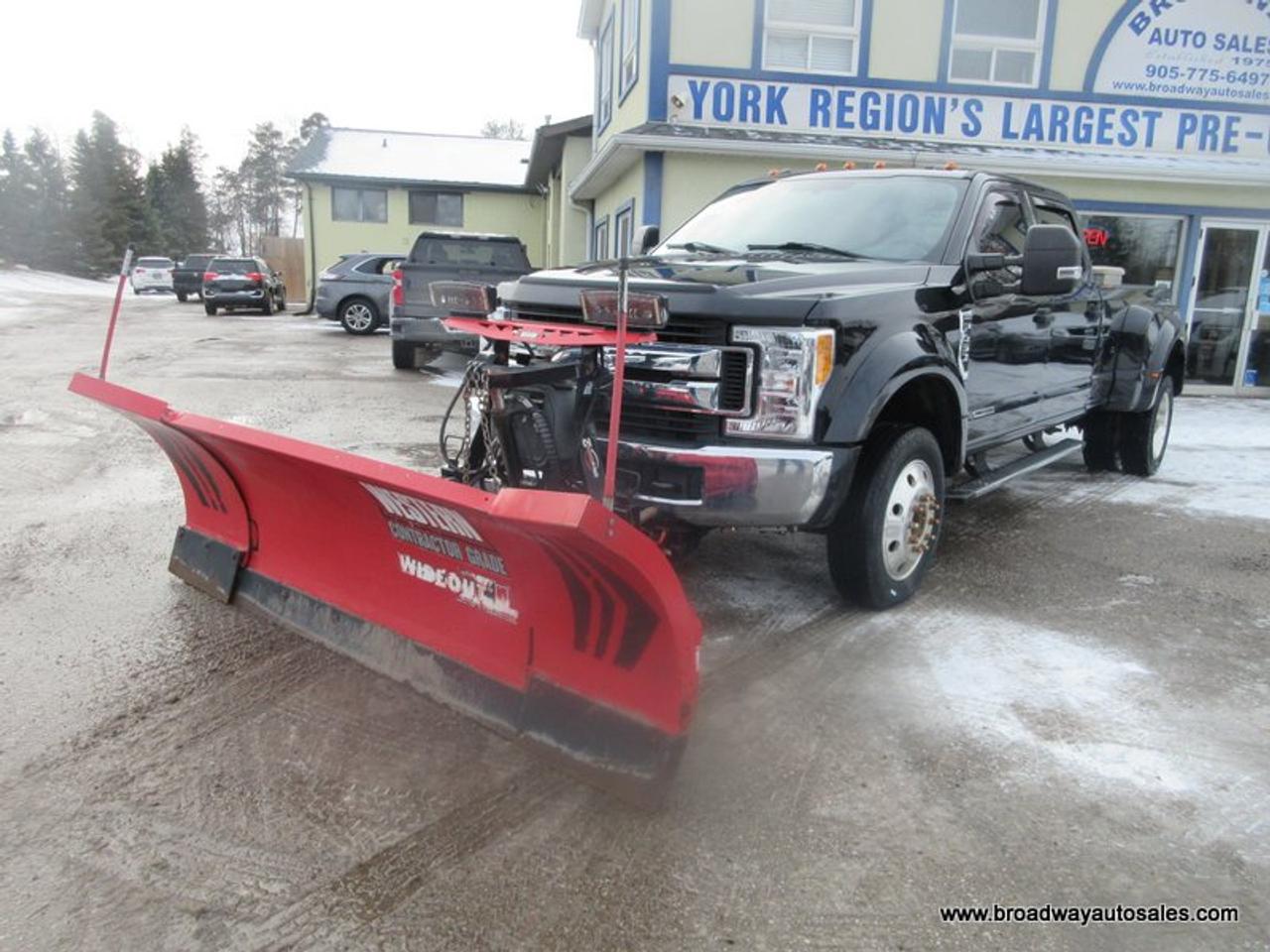 2017 Ford F-450 WINTER-READY XLT-EDITION 6 PASSENGER 6.7L - DIESEL.. 4X4.. CREW-CAB.. 8-FOOT-DUALLY.. WESTERN-WIDE-OUT-PLOW.. NAVIGATION.. WEATHER-GUARD-TANK.. Photo