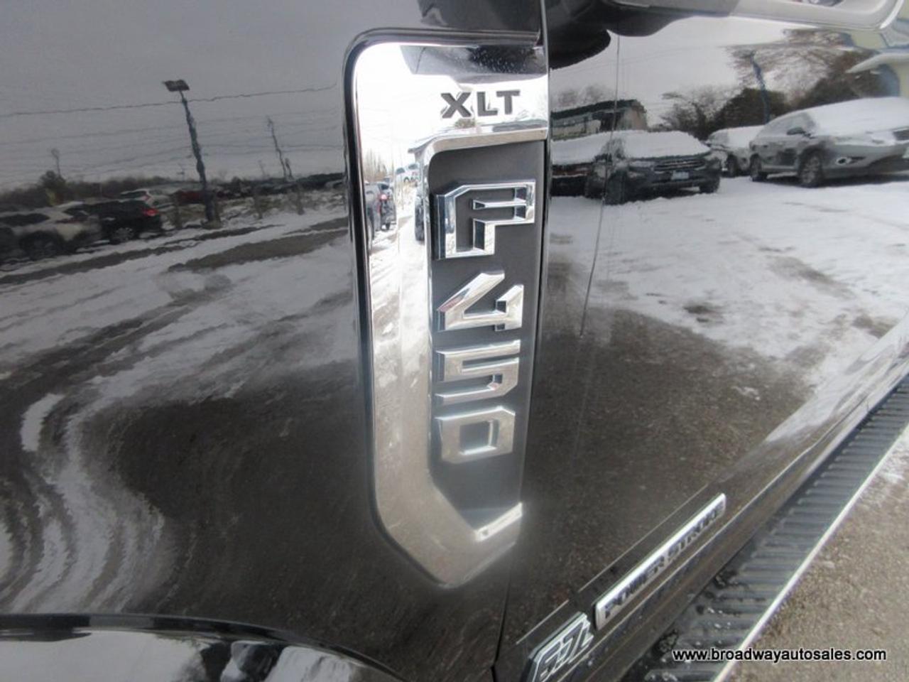 2017 Ford F-450 WINTER-READY XLT-EDITION 6 PASSENGER 6.7L - DIESEL.. 4X4.. CREW-CAB.. 8-FOOT-DUALLY.. WESTERN-WIDE-OUT-PLOW.. NAVIGATION.. WEATHER-GUARD-TANK.. Photo
