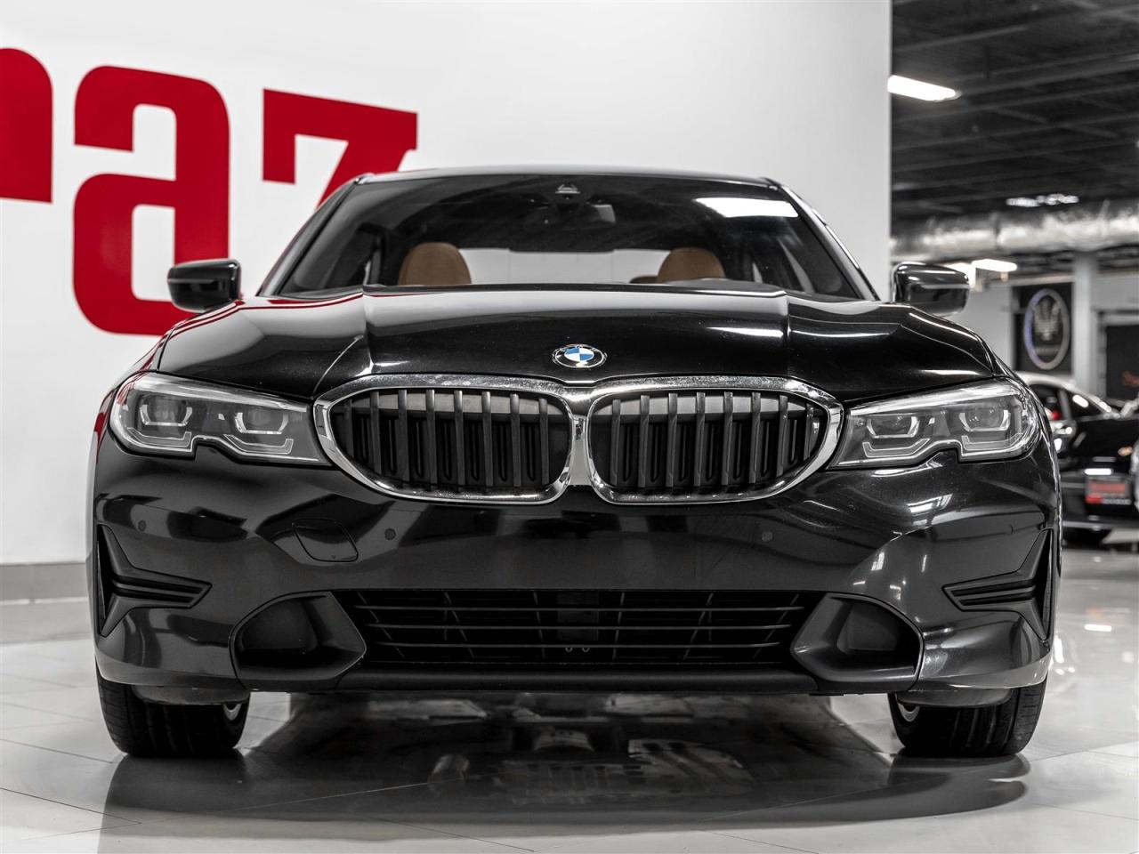 2019 BMW 330i SPORT LINE|BLINDSPOT|NAVI|REARCAM|ACCIDENT FREE|LOADED Photo