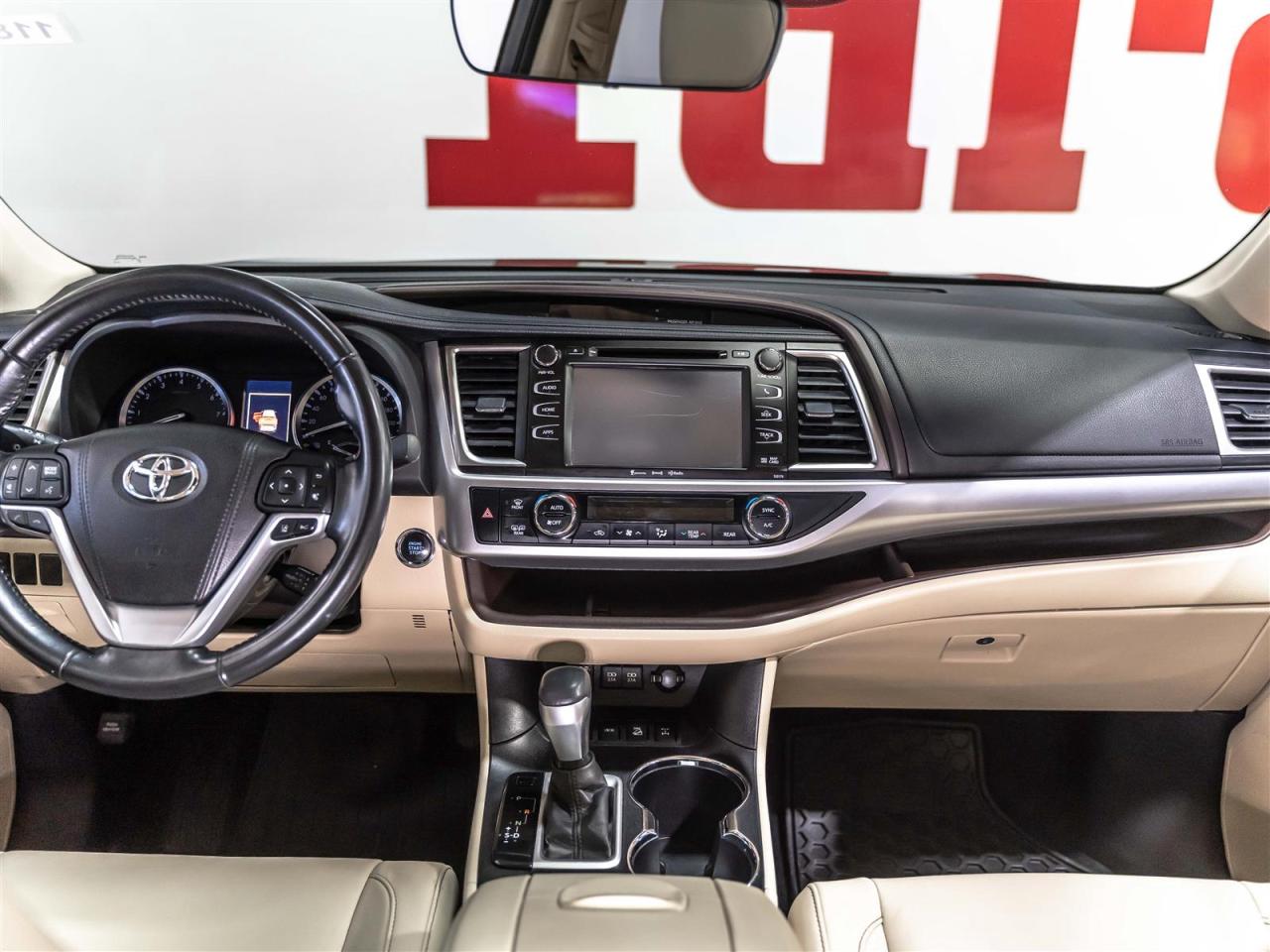 2017 Toyota Highlander $300 BI WEEKLY $2000 DOWN XLE|AWD|8 PASSENGER|ADAPT CRUISE|BLINDSPOT|NAVI|REARCAM Photo