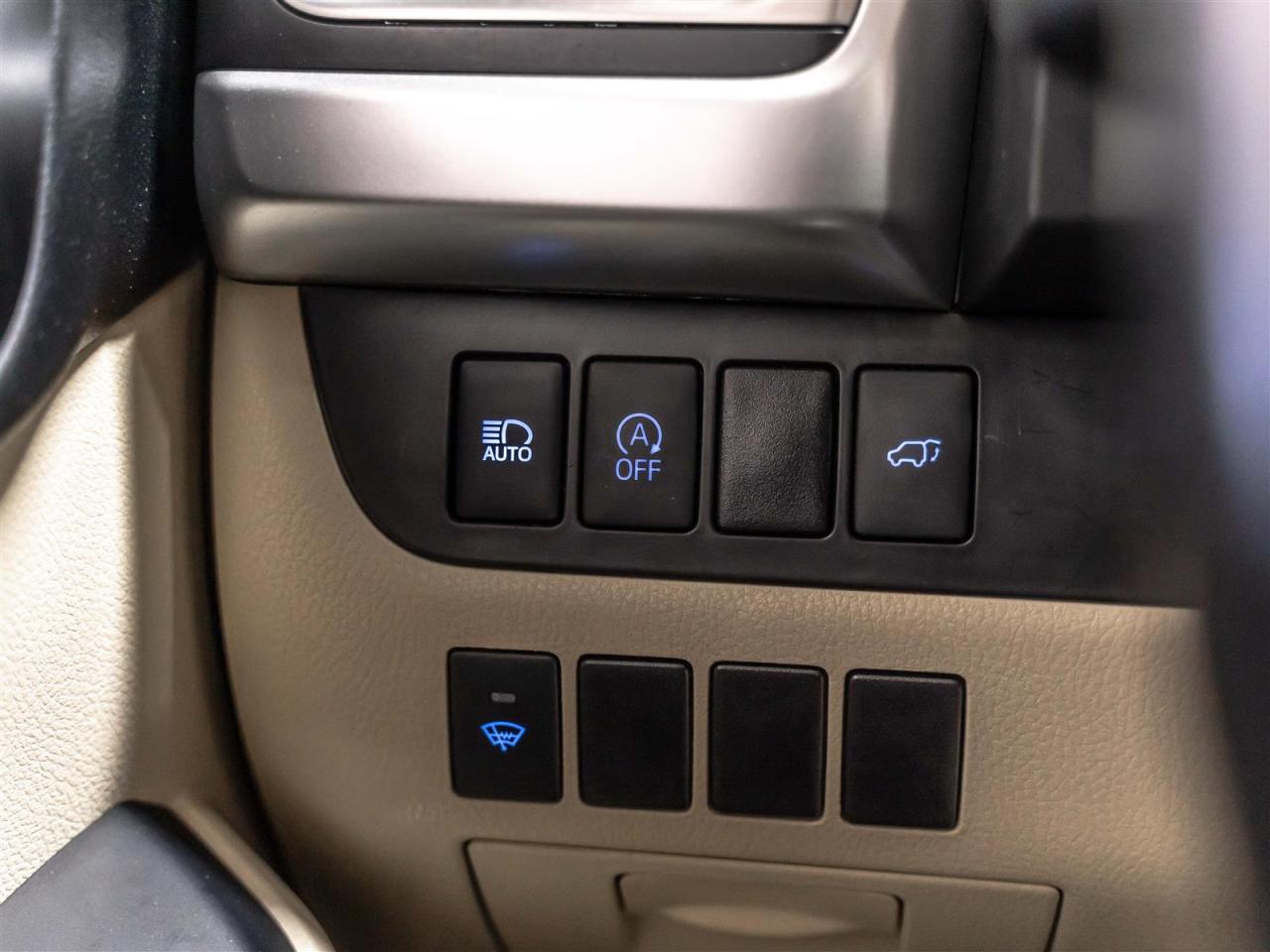 2017 Toyota Highlander $300 BI WEEKLY $2000 DOWN XLE|AWD|8 PASSENGER|ADAPT CRUISE|BLINDSPOT|NAVI|REARCAM Photo