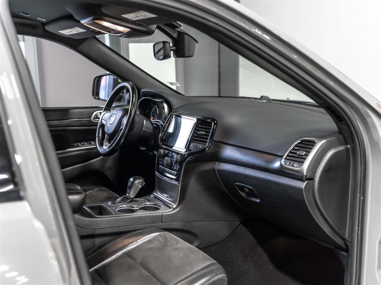 2021 Jeep Grand Cherokee LAREDO|4X4|BLINDSPOT|NAVI|REARCAM|ACCIDENT FREE|ONE OWNER Photo