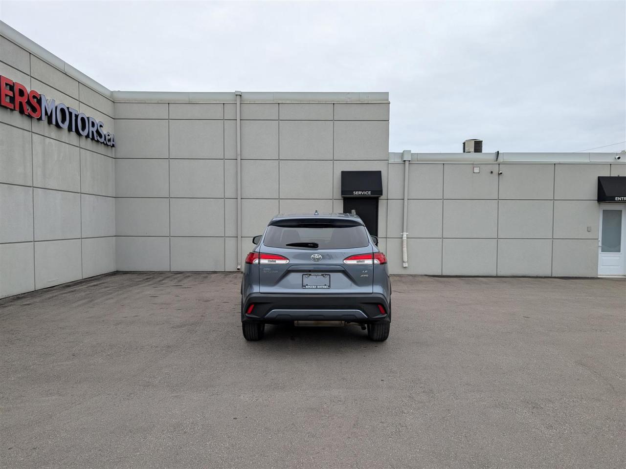 2022 Toyota Corolla Cross LE AWD - HTD SEATS - REVERSE CAM - TECH FEATURES Photo3