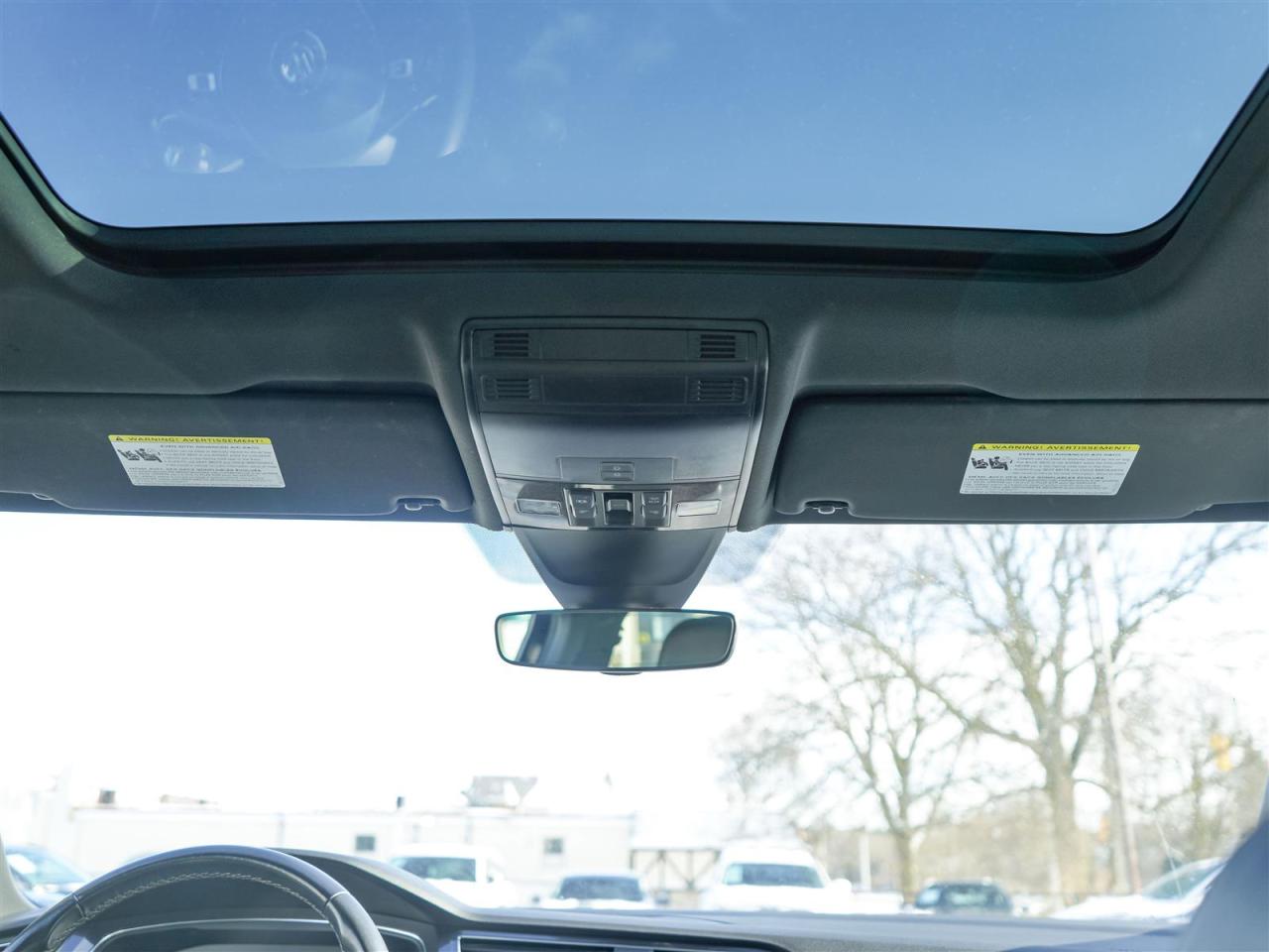 2021 Volkswagen Tiguan HIGHLINE | R-LINE | AWD | NAV | LEATHER | PANO Photo