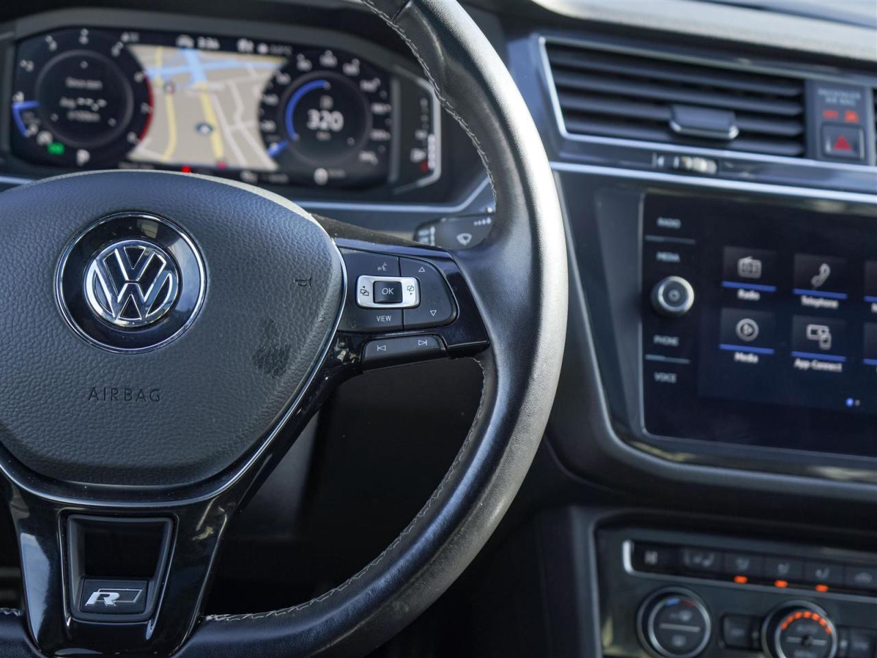 2021 Volkswagen Tiguan HIGHLINE | R-LINE | AWD | NAV | LEATHER | PANO Photo